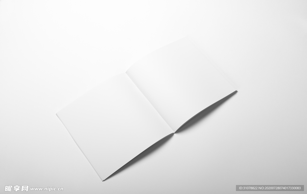 书籍杂志样机效果图