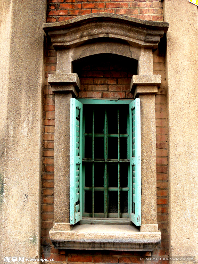 老窗户