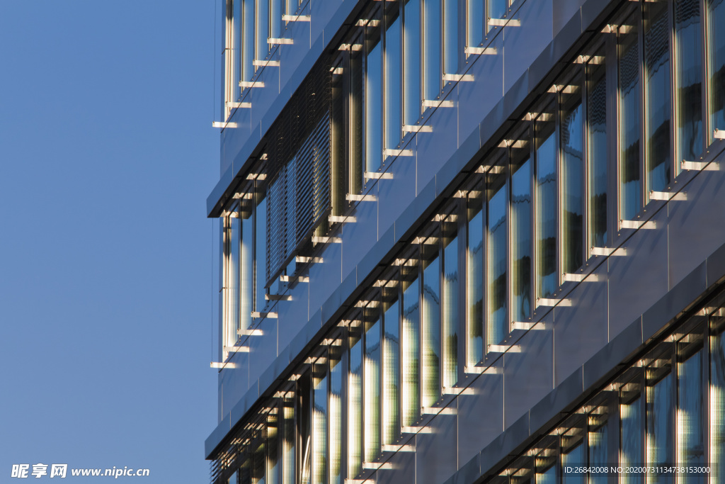 现代建筑 科幻建筑 玻璃幕墙