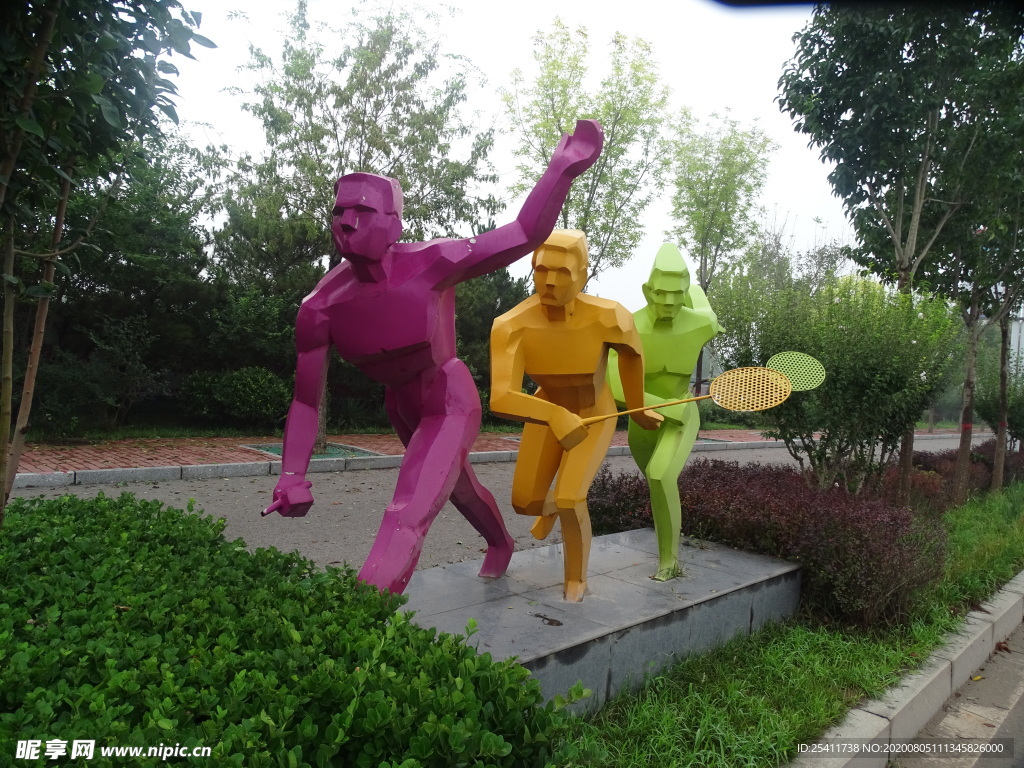 羽毛球雕塑