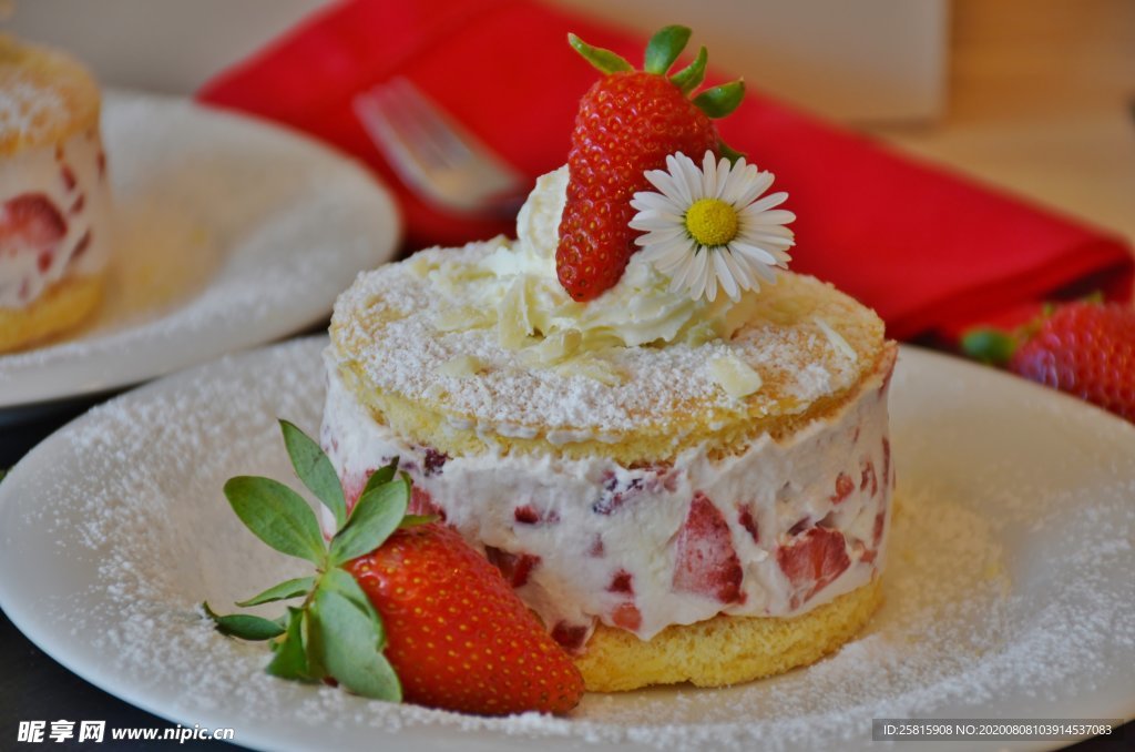 草莓蛋糕