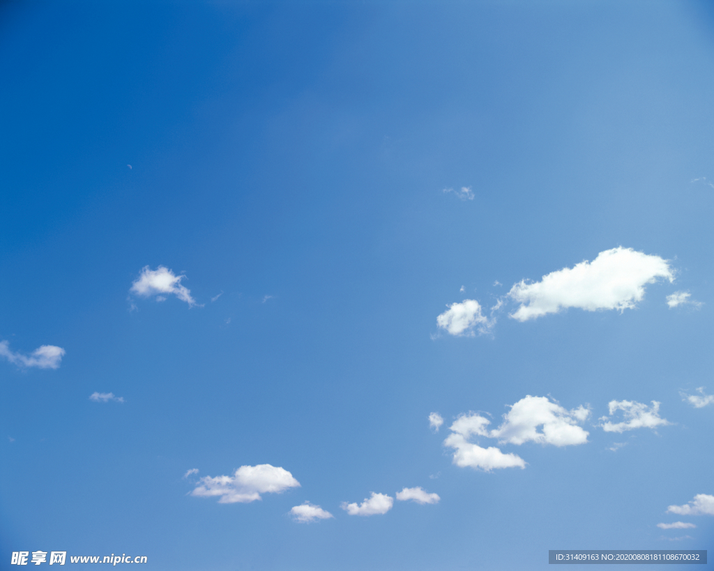 蓝天白云