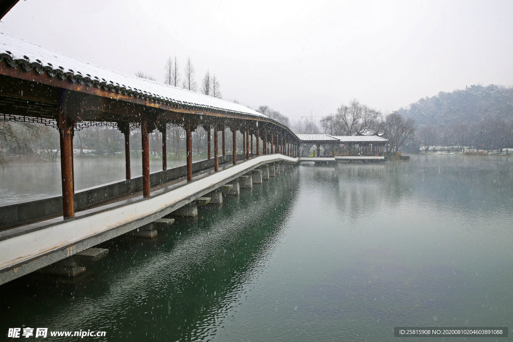 西湖雪景