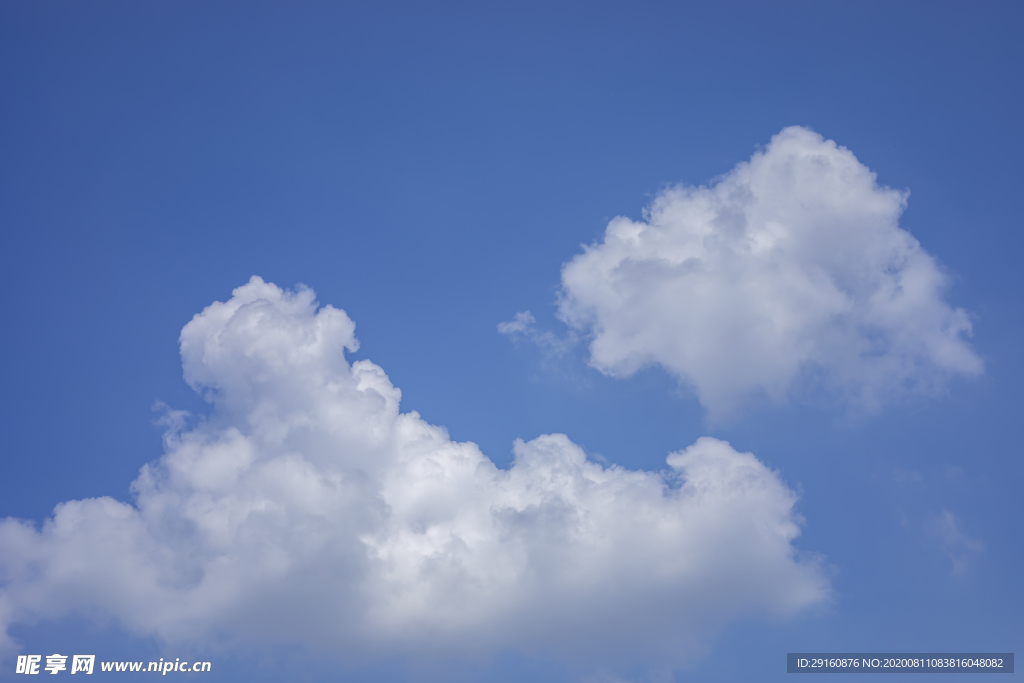 蓝天白云