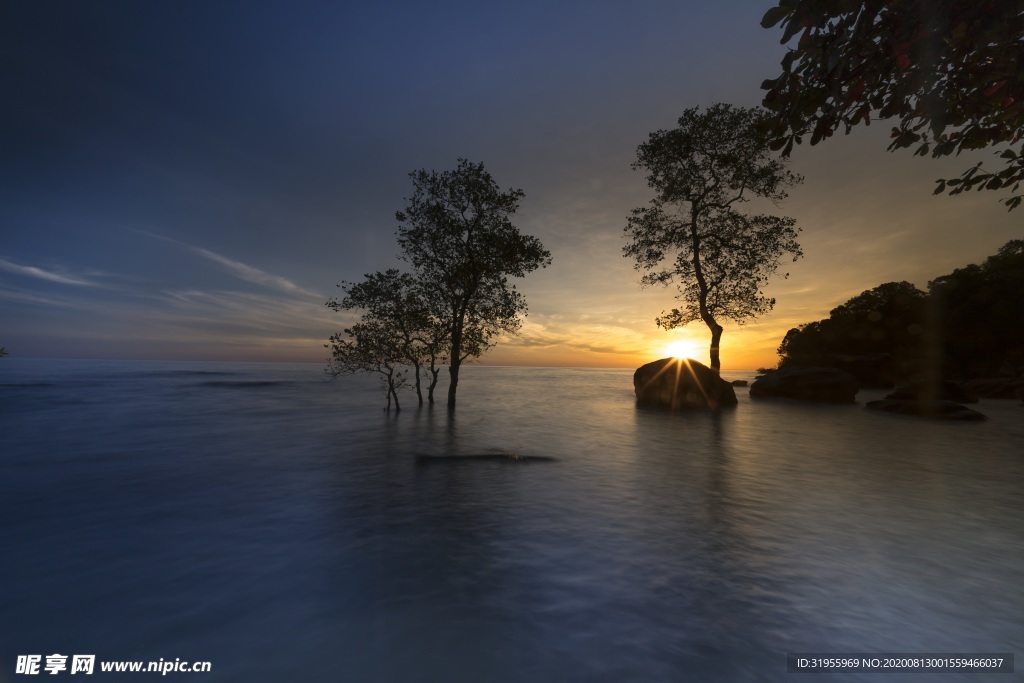 海滩 太阳 图片