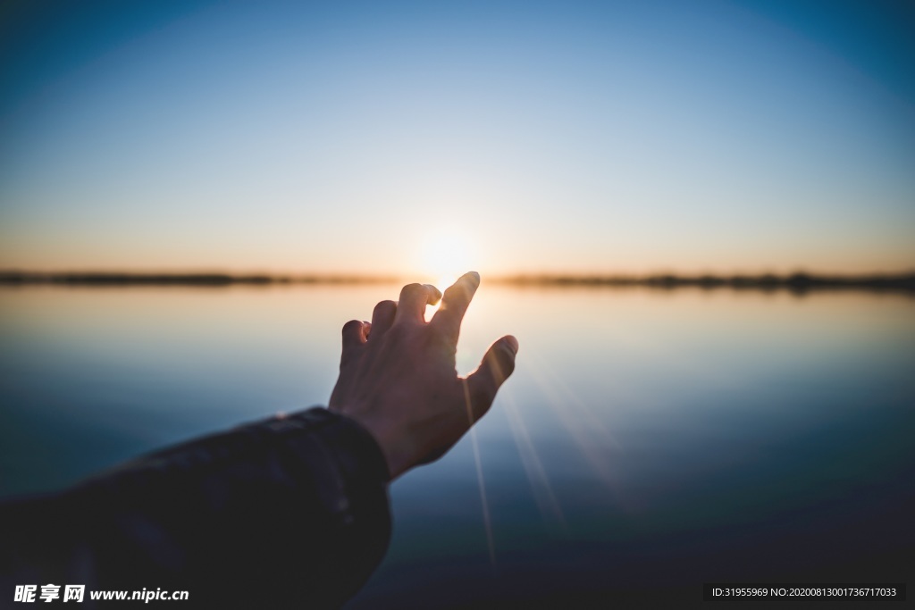 蓝色的大海  图片