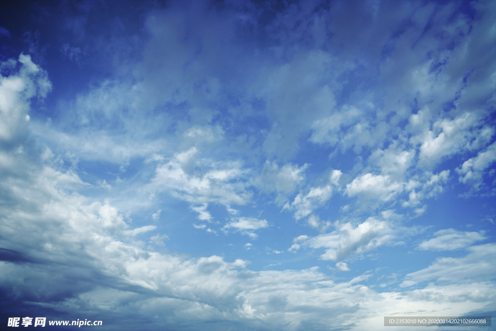 蓝天白云