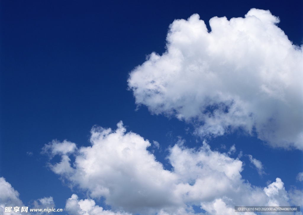 蓝天白云