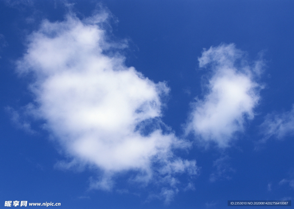 蓝天白云