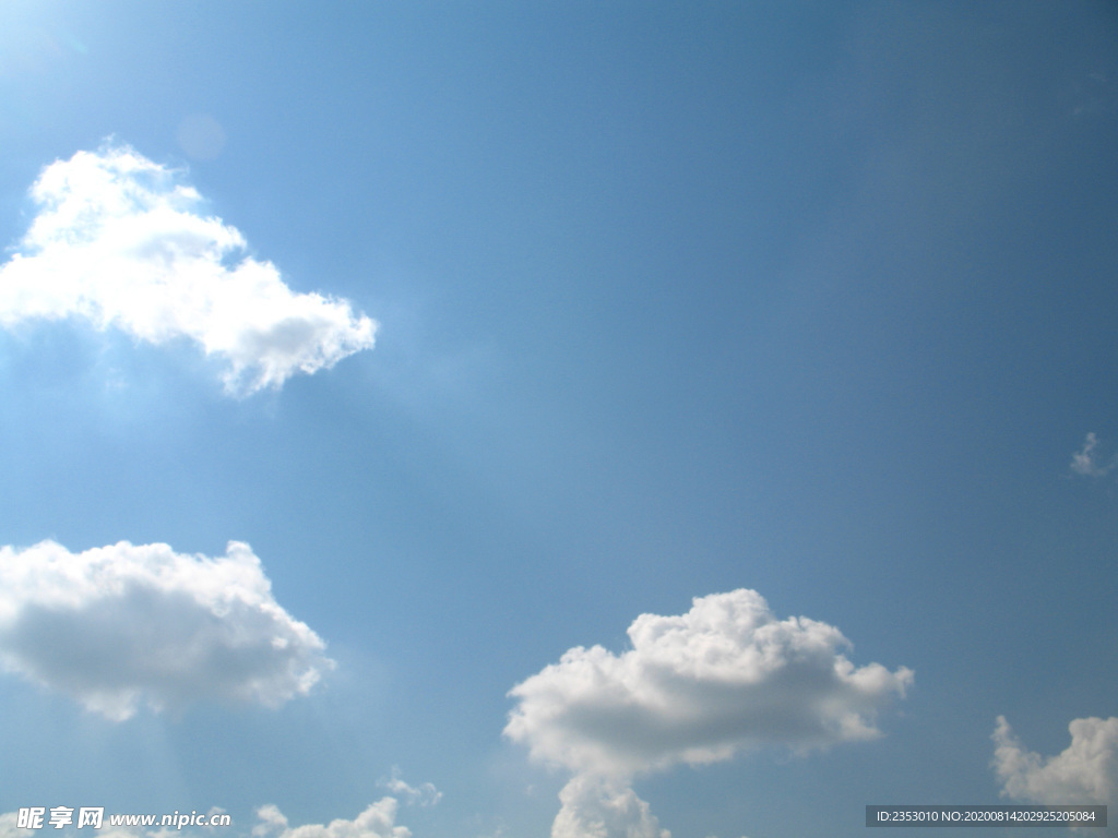 蓝天白云