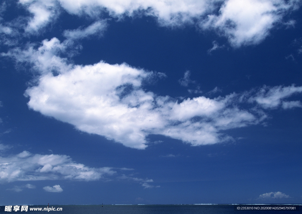蓝天白云
