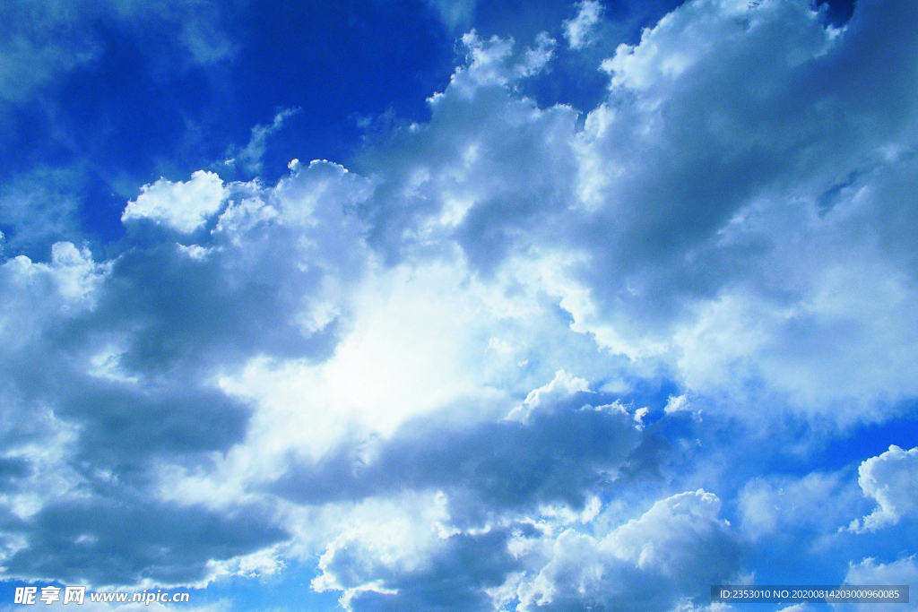 蓝天白云