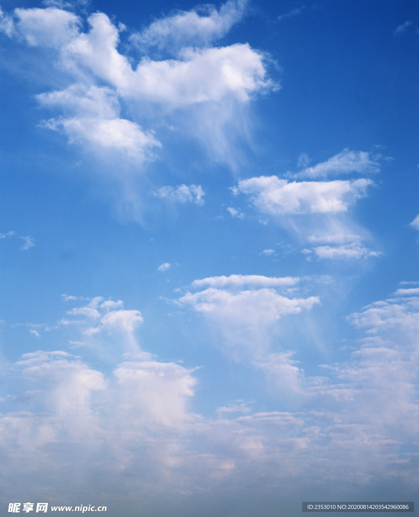 蓝天白云