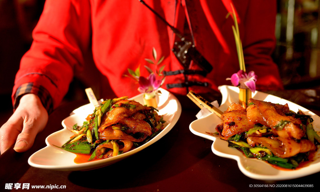 美食食材端菜上菜背景素材