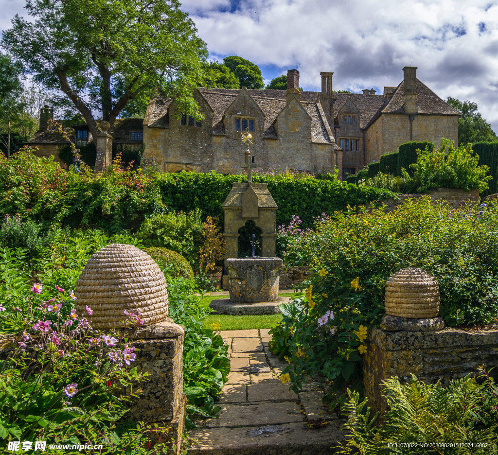 中世纪田园风景摄影图