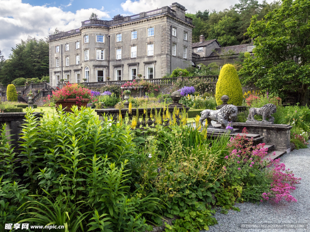 中世纪田园风景摄影图