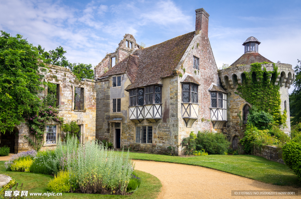 中世纪田园风景摄影图