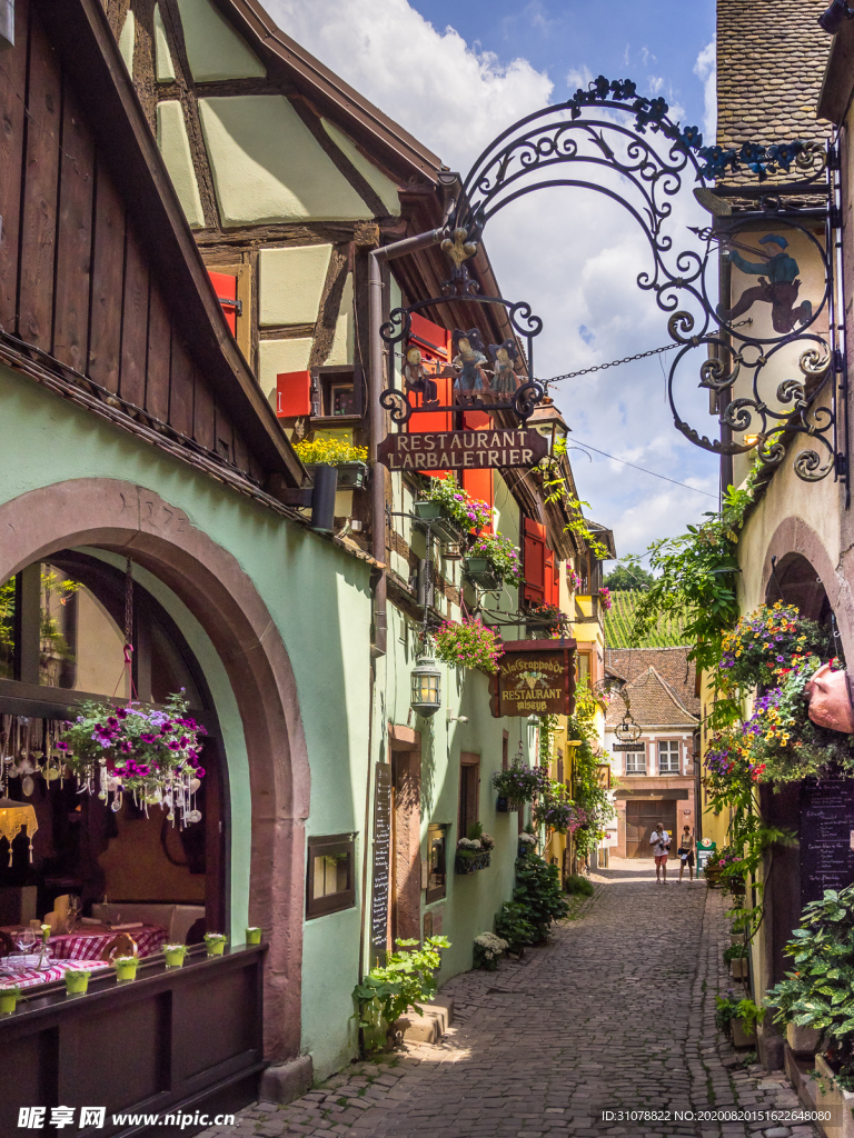 中世纪田园风景摄影图