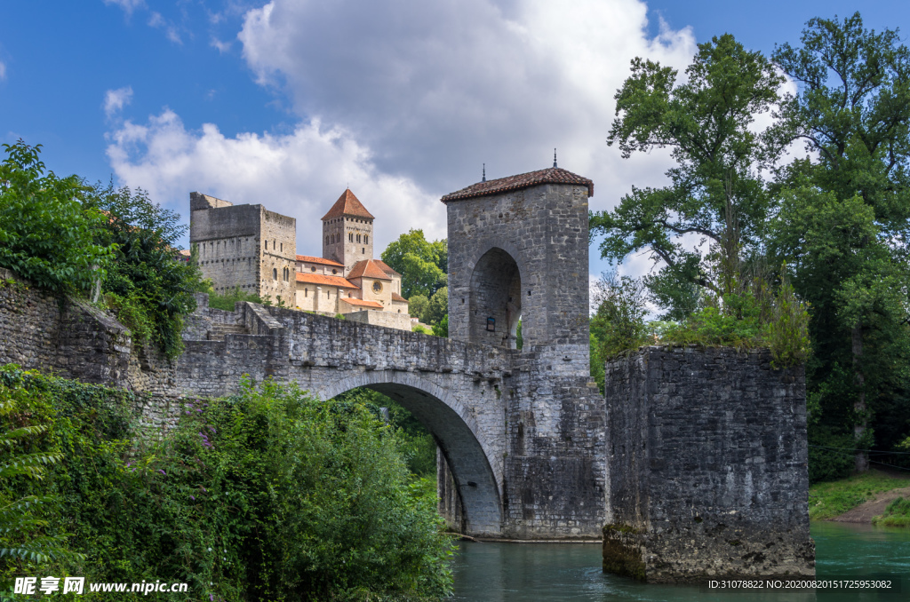 中世纪田园风景摄影图
