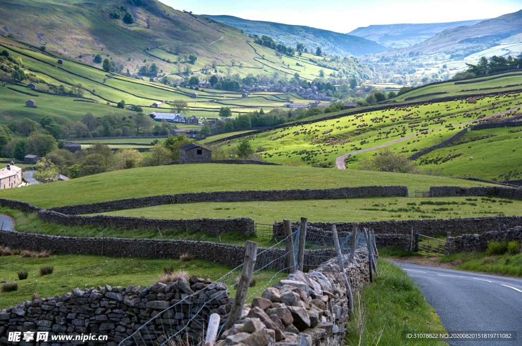 中世纪田园风景摄影图