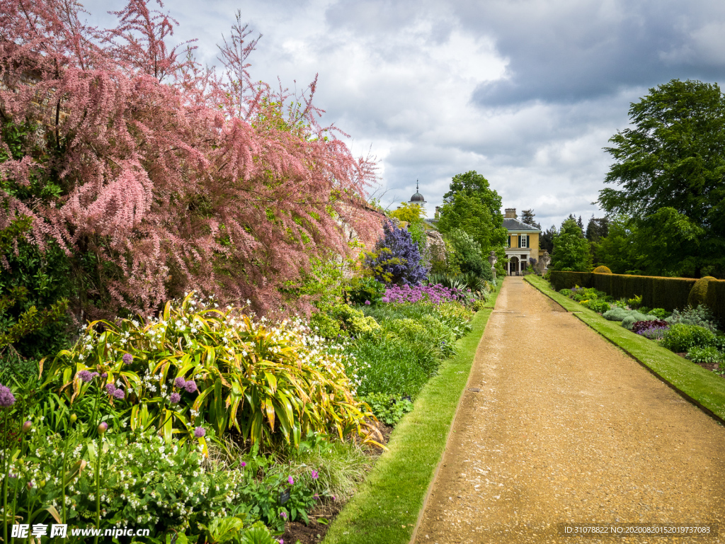 中世纪田园风景摄影图