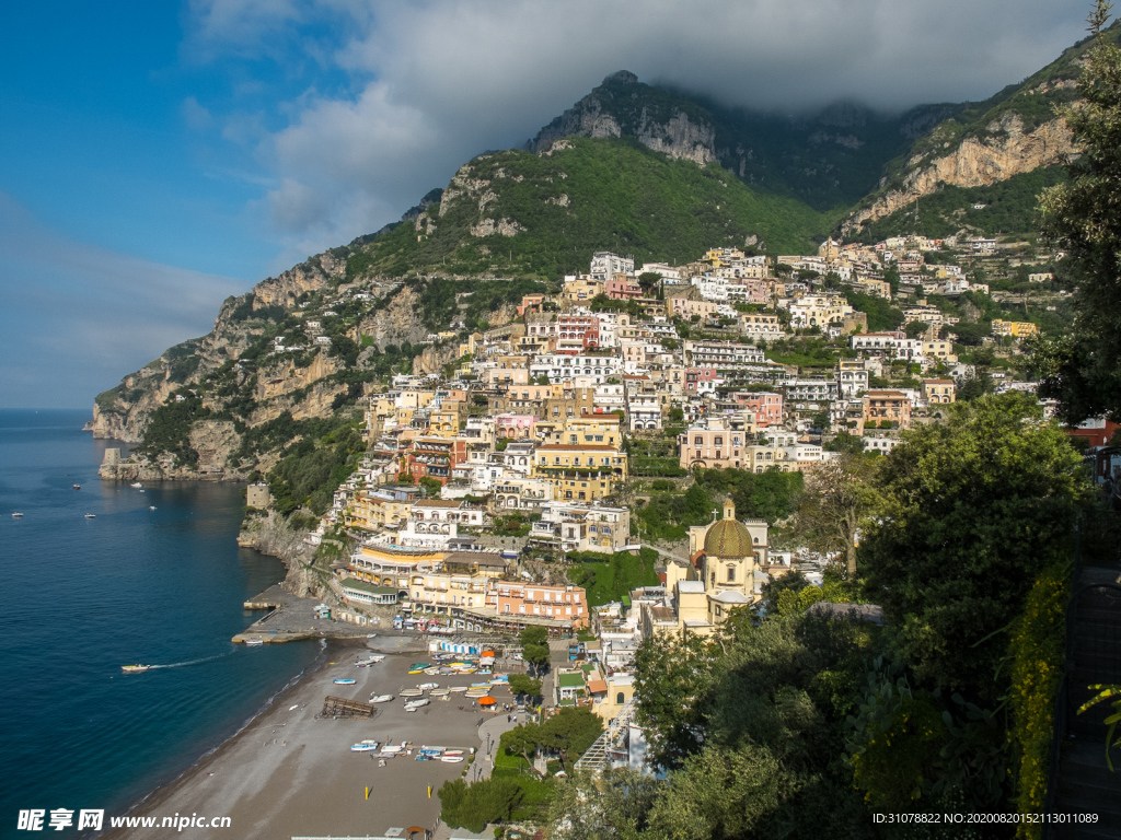 中世纪田园风景摄影图