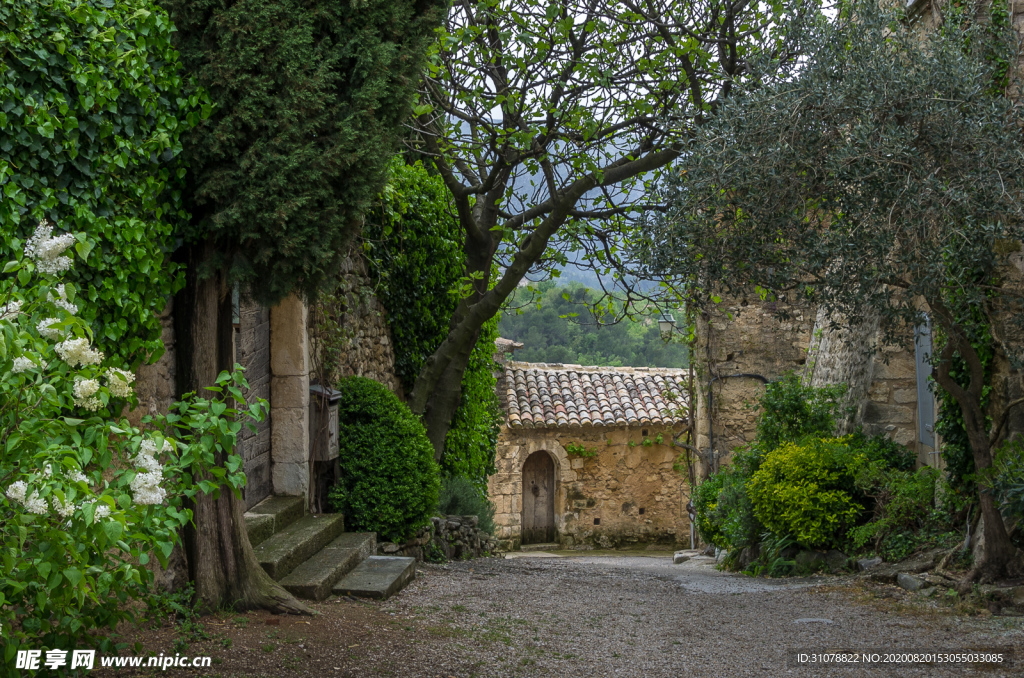 中世纪田园风景摄影图