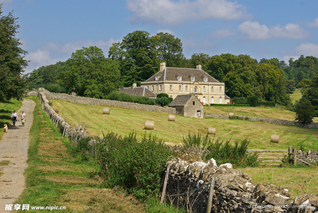 中世纪田园风景摄影图