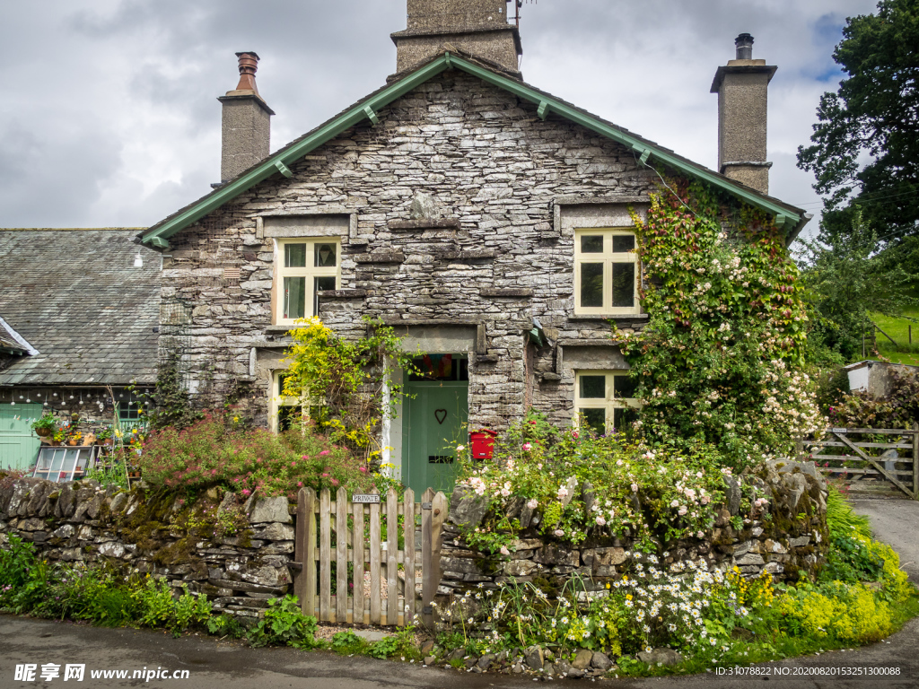 中世纪田园风景摄影图