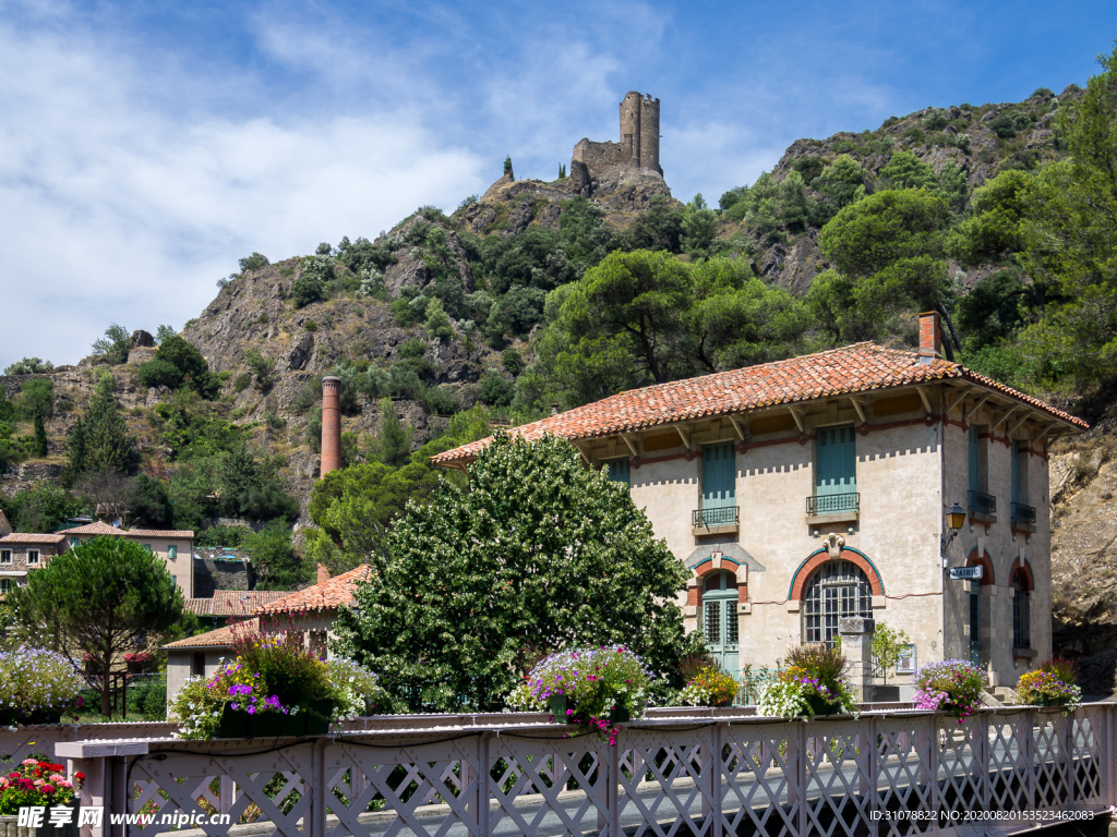 中世纪田园风景摄影图