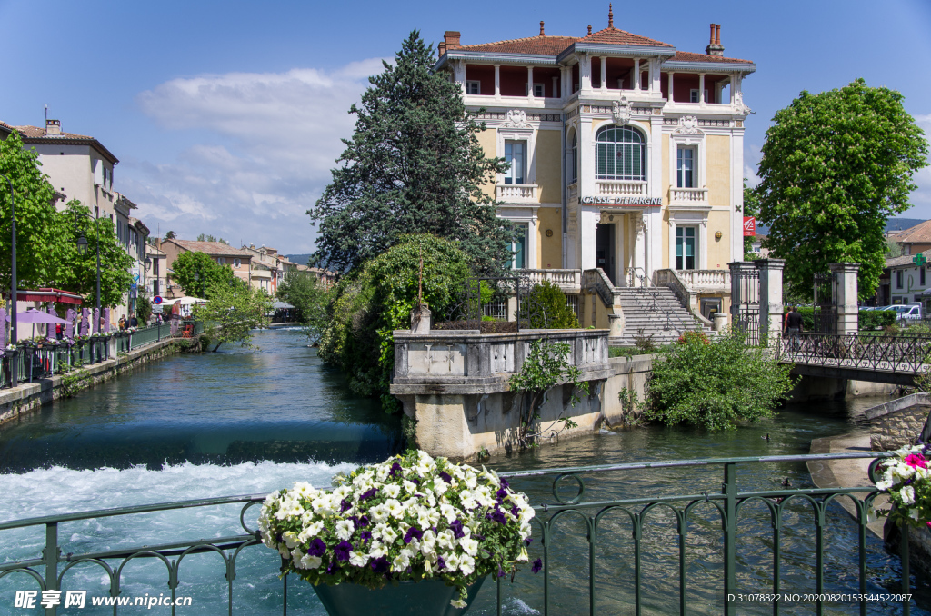 中世纪田园风景图