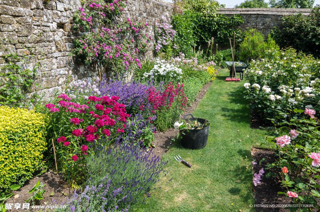 中世纪田园风景图