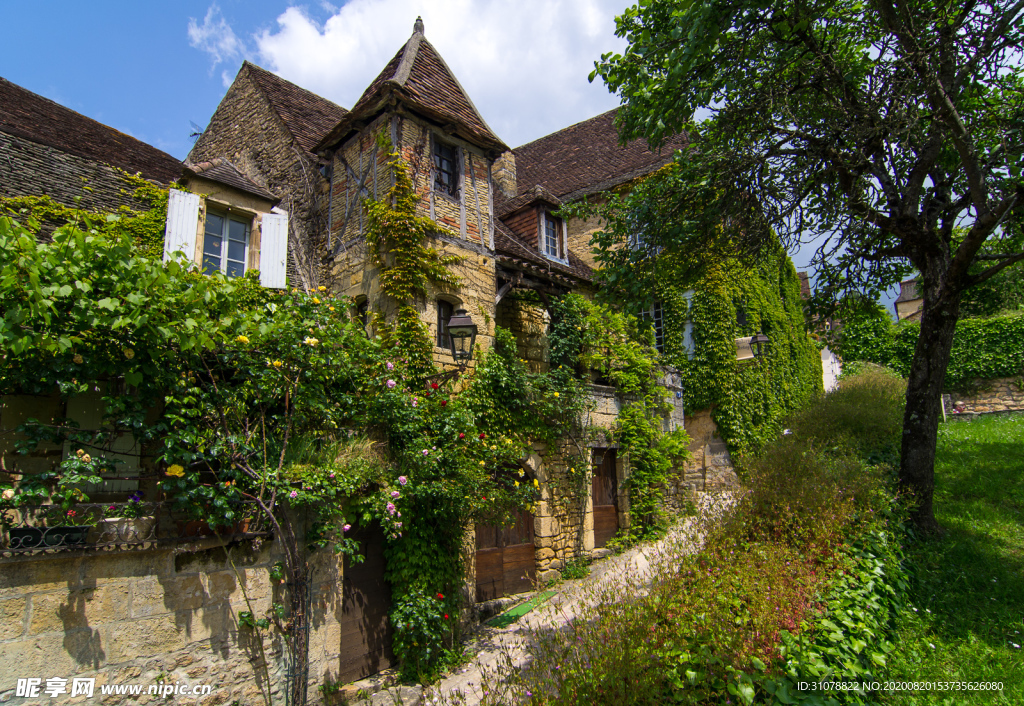 中世纪田园风景图