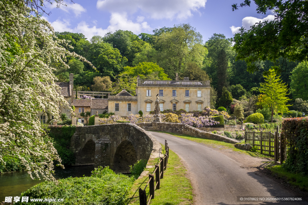中世纪田园风景图