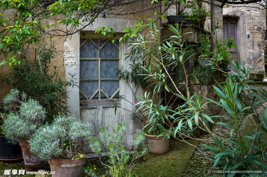 中世纪田园风景图