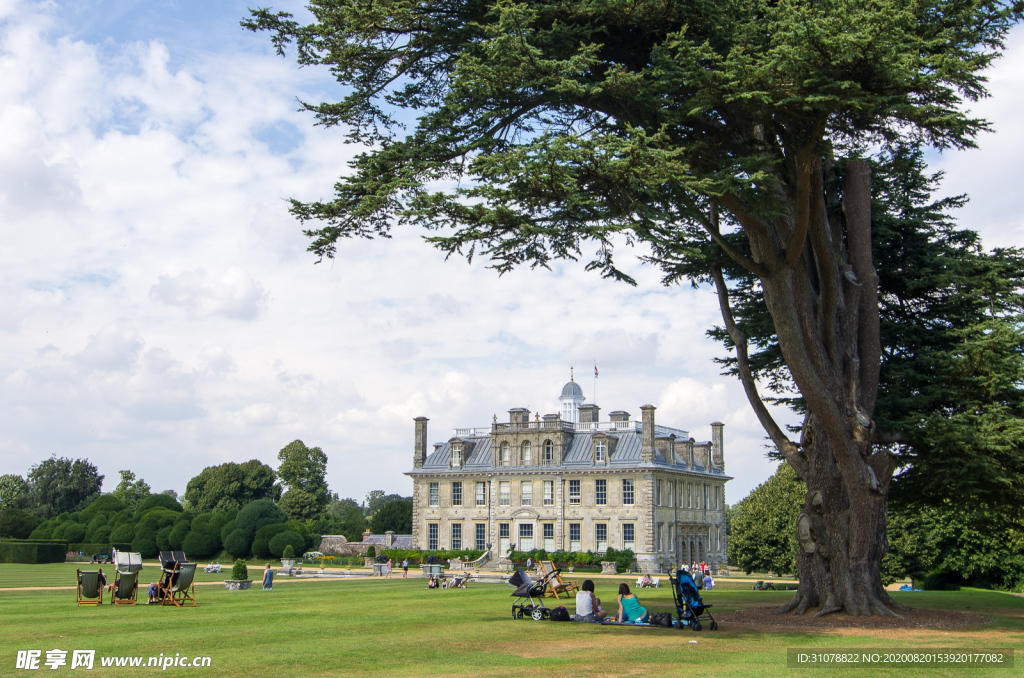 中世纪田园风景图