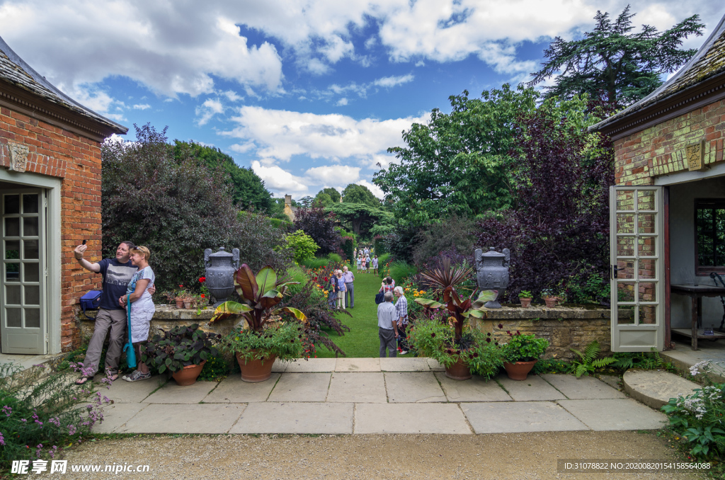 中世纪田园风景图