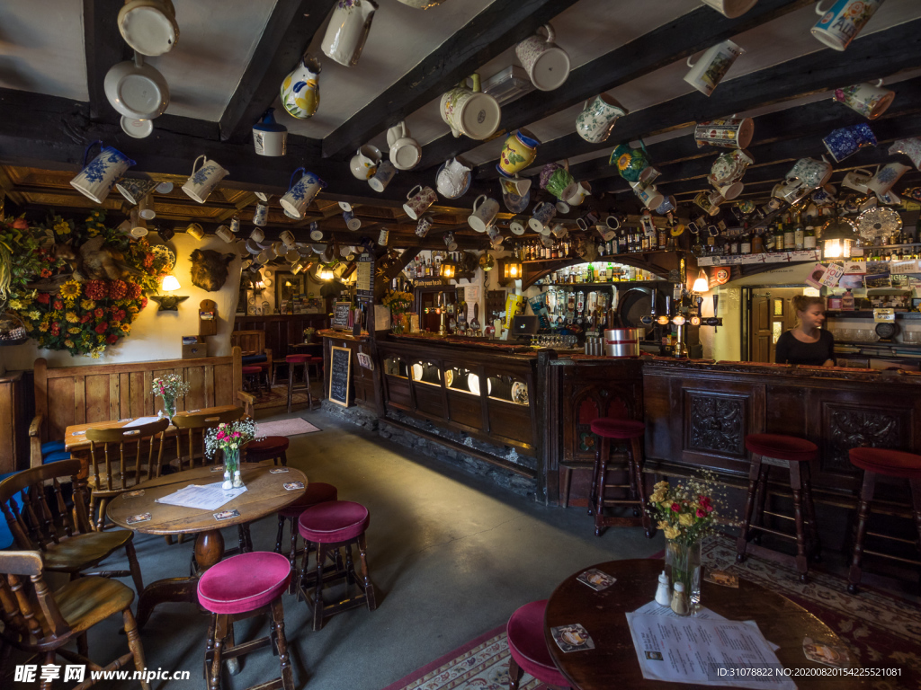 中世纪田园风景图