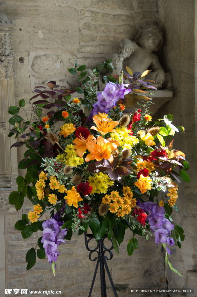 中世纪田园风景图