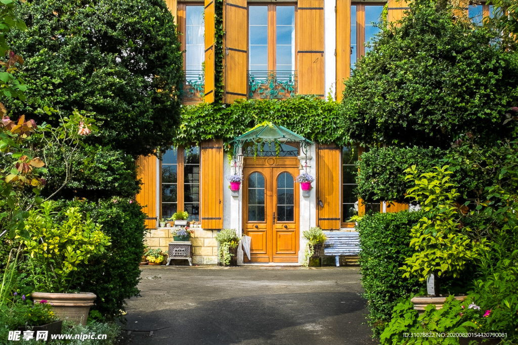 中世纪田园风景图