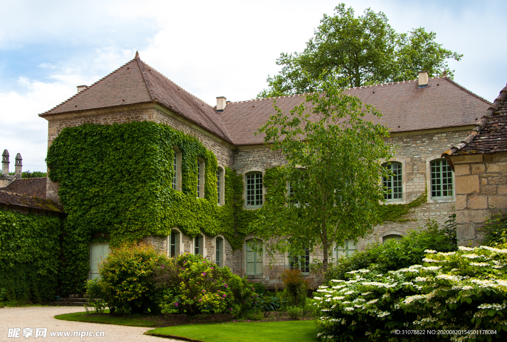 中世纪田园风景图