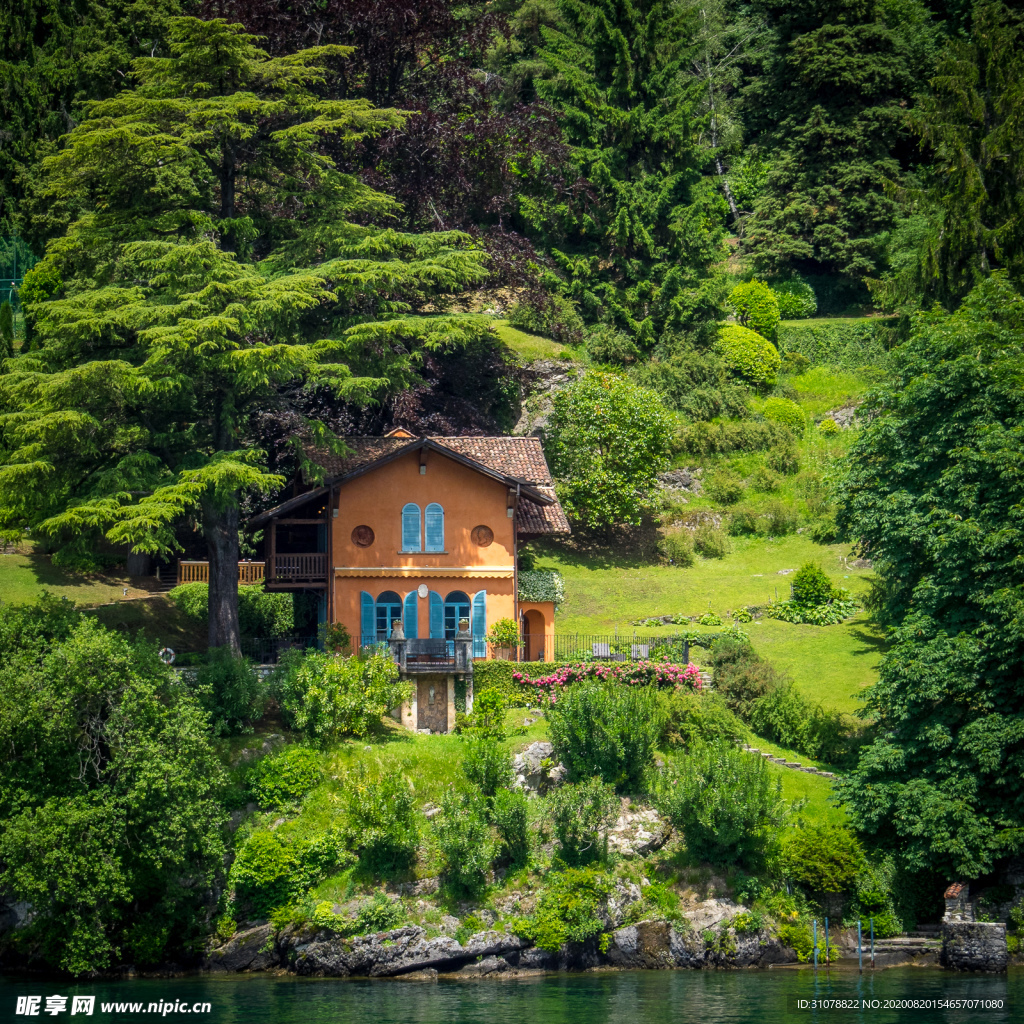 中世纪田园风景图