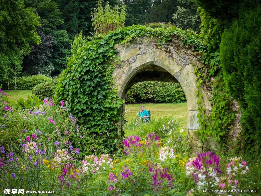 中世纪田园风景图