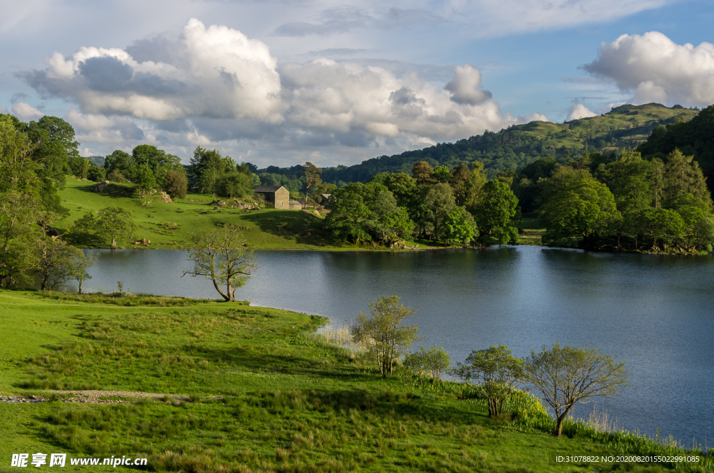 中世纪田园风景图
