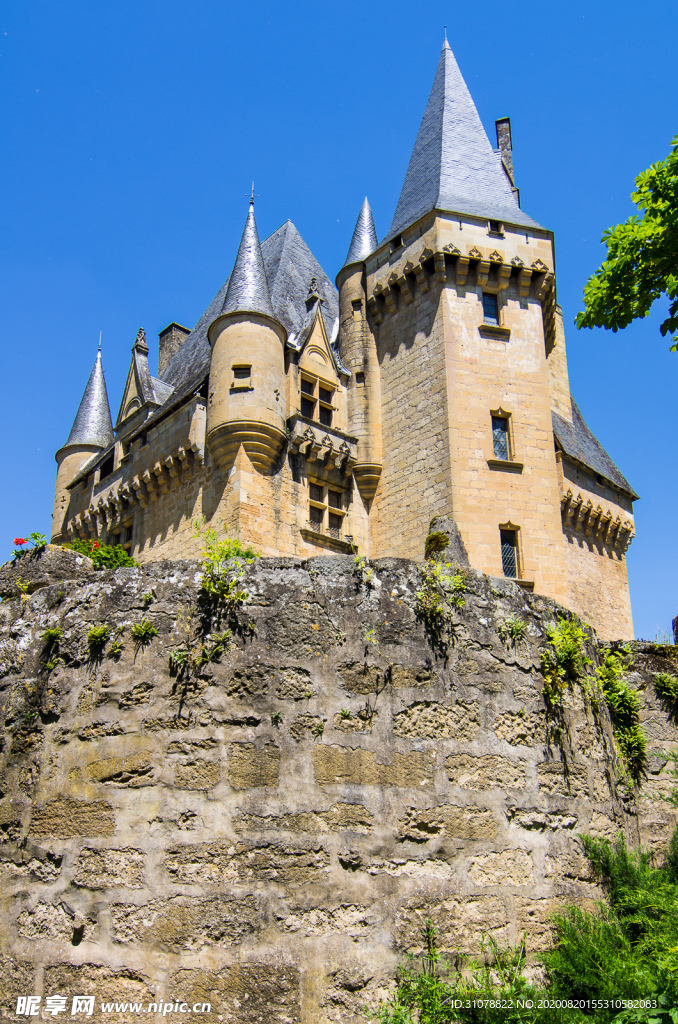 中世纪田园风景图