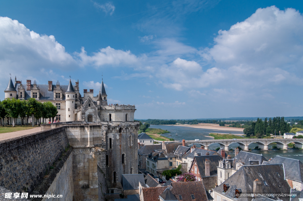 中世纪田园风景图