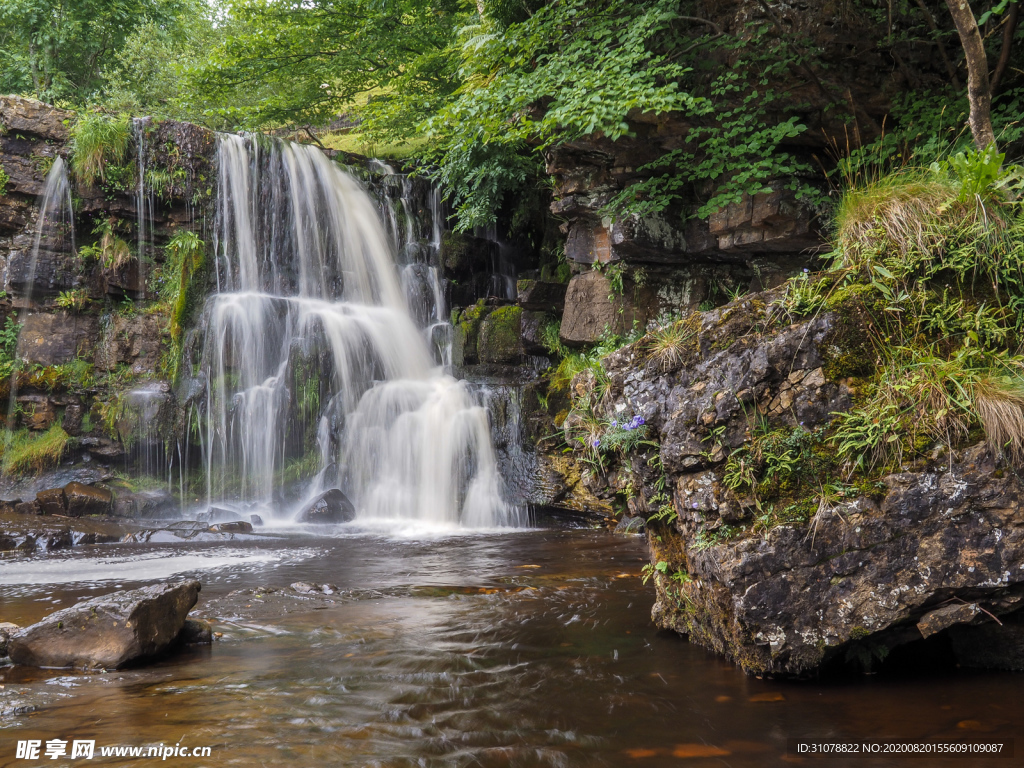 中世纪田园风景图