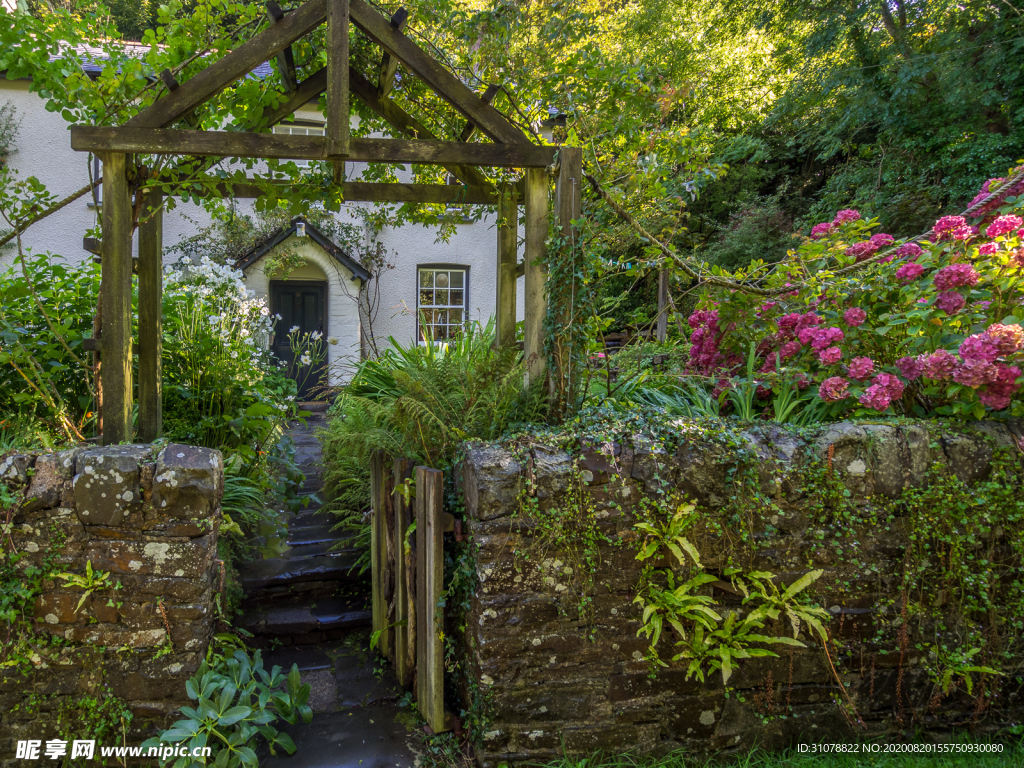 中世纪田园风景图