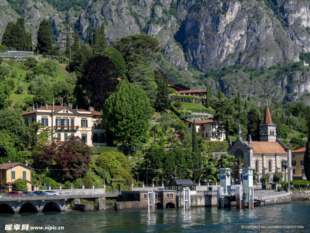 中世纪田园风景图