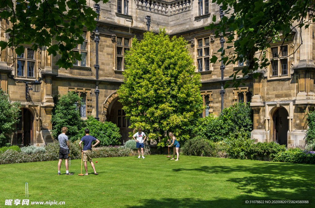 中世纪田园风景图